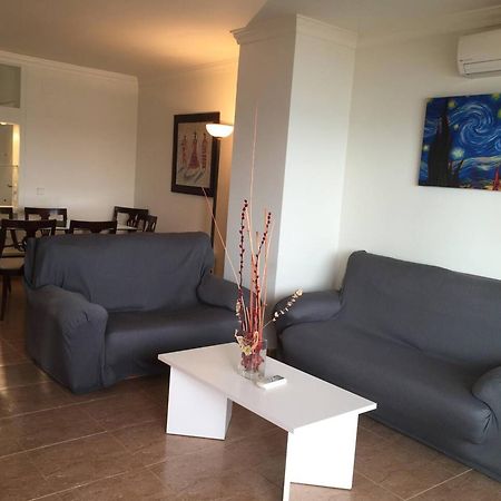 Spacious Apartment With Sea View Terrace In 卡拉费尔 外观 照片